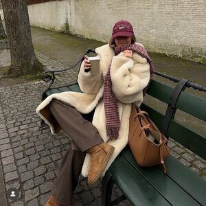 H&M NWOT COTTON TWILL CAP